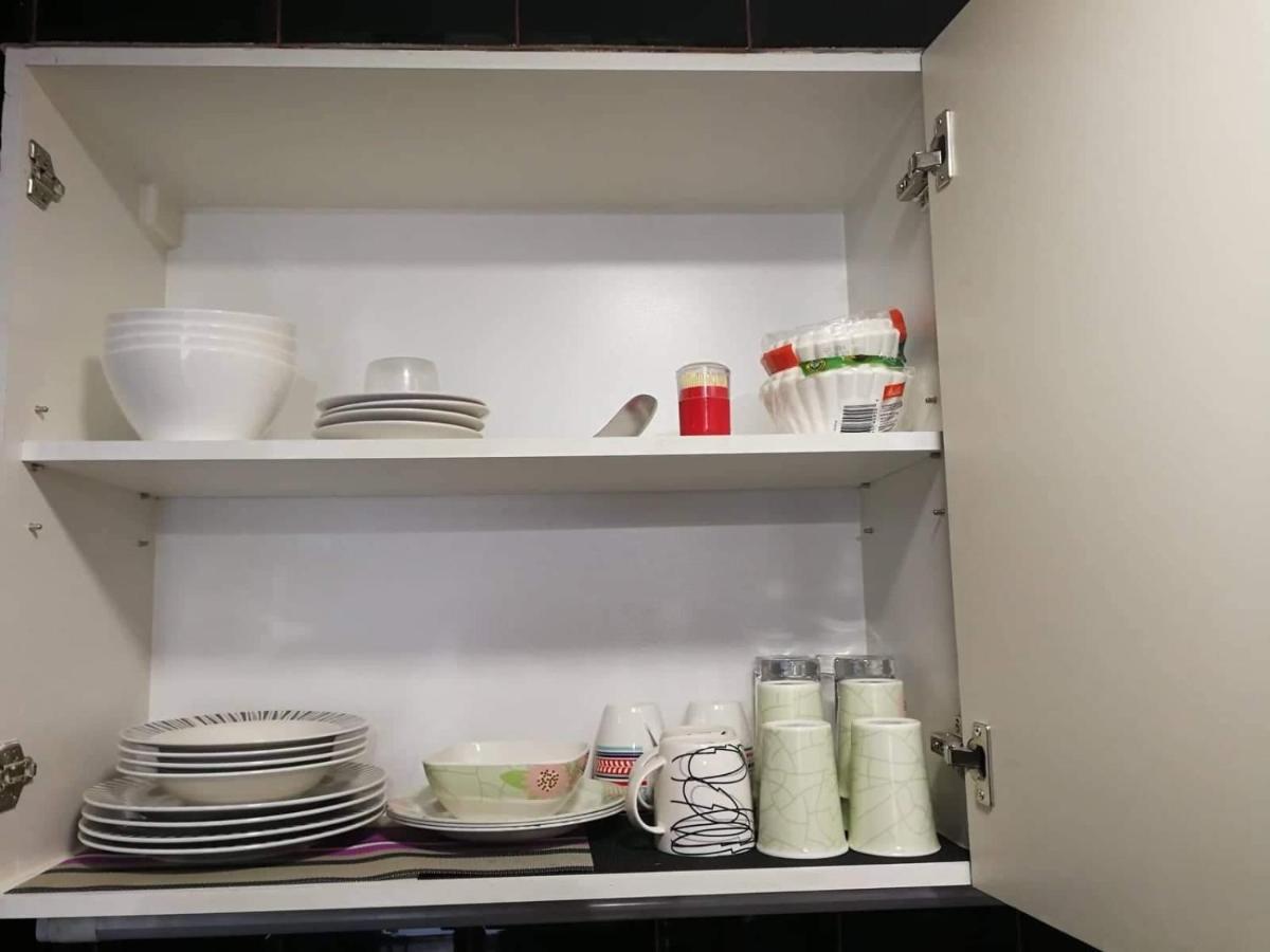 Cubao Manhattan Heights Unit 11Pq Tower B, 1Br 奎松市 外观 照片