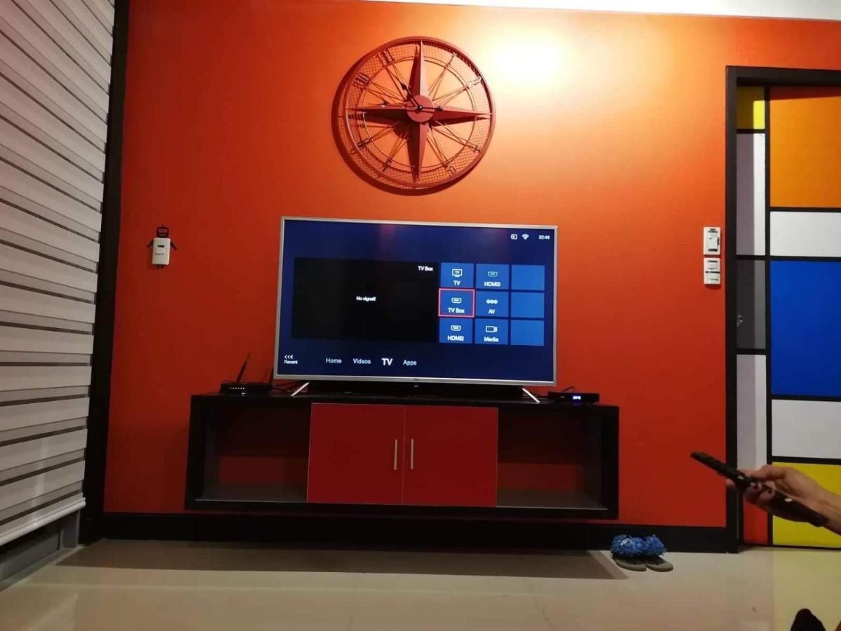 Cubao Manhattan Heights Unit 11Pq Tower B, 1Br 奎松市 外观 照片